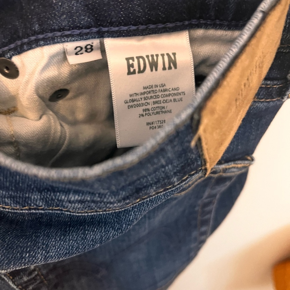 Edwin Mid Rise Straight Leg Jean - Picture 5 of 5